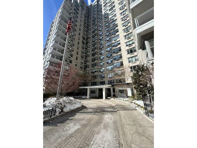  2 BR,  3.00 BTH &nbsp;Other style home in New York (manhattan)