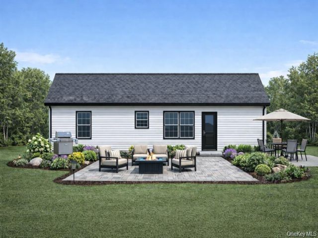 [PHOTO]