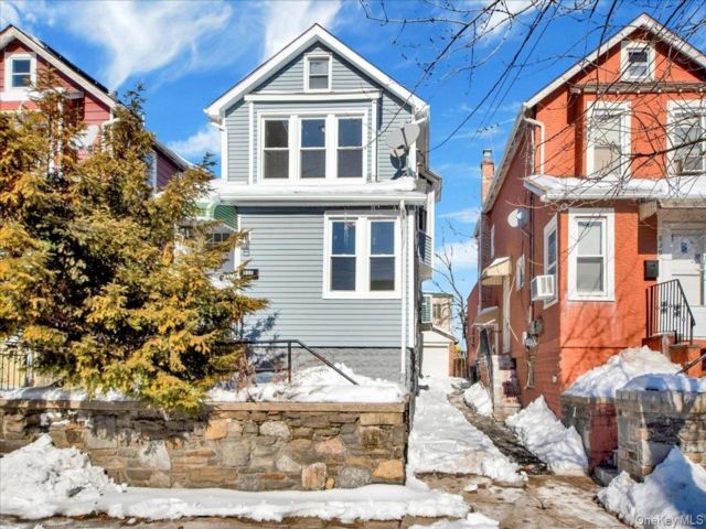 [Woodlawn Real Estate, listing number 7250191]