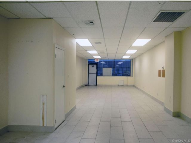 Studio,  0.00 BTH &nbsp;House style home in Long Beach