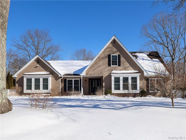  4 BR,  4.00 BTH &nbsp;A-frame style home in Port Jefferson Station