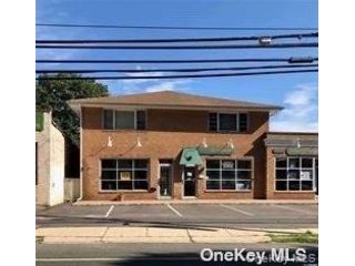 Studio,  0.00 BTH &nbsp;House style home in Locust Valley