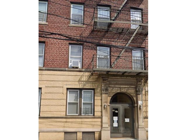  1 BR,  1.00 BTH &nbsp;Other style home in Woodhaven