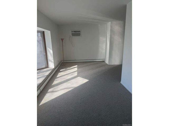  2 BR,  1.00 BTH &nbsp;Colonial style home in Dyker Heights