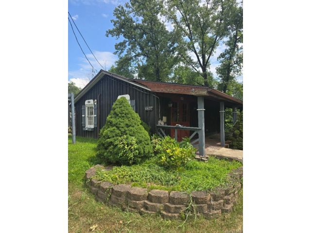 Studio,  0.00 BTH &nbsp;Commercial style home in Kerhonkson