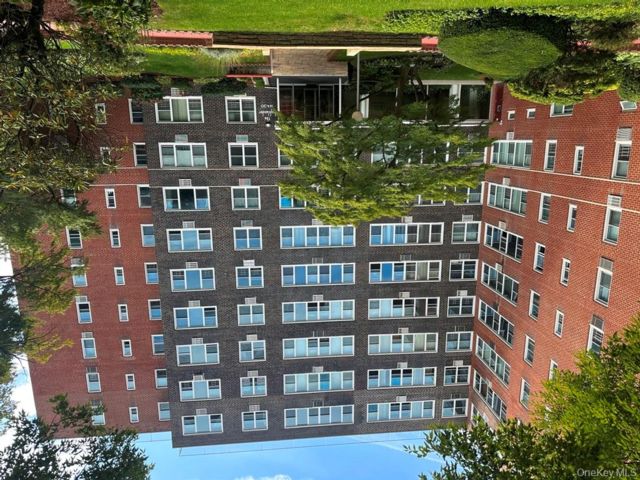 [Jamaica Hills Real Estate, listing number 7252524]