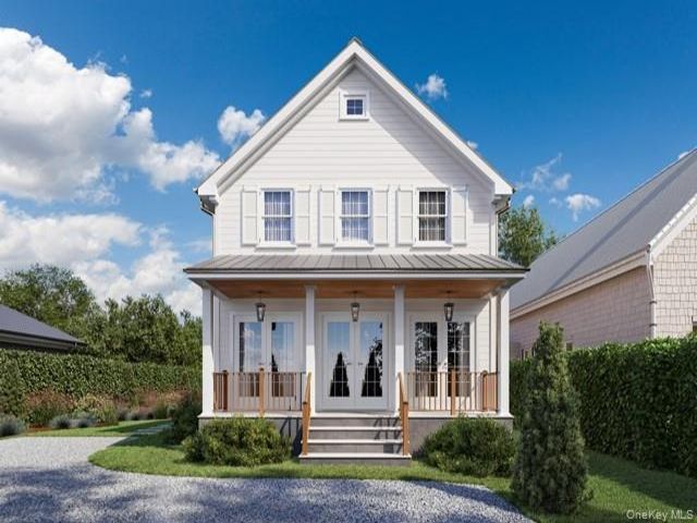  7 BR,  6.00 BTH &nbsp;Colonial style home in Sag Harbor