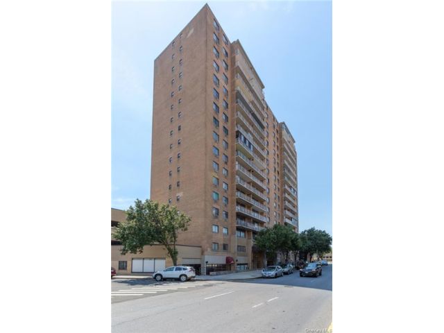 [Rego Park Real Estate, listing number 7252669]