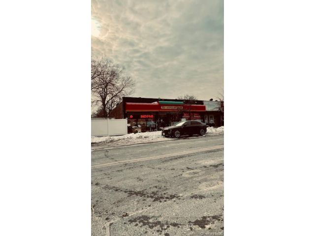 Studio,  0.00 BTH &nbsp;House style home in East Elmhurst