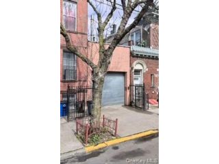 Studio,  0.00 BTH &nbsp;House style home in Ridgewood