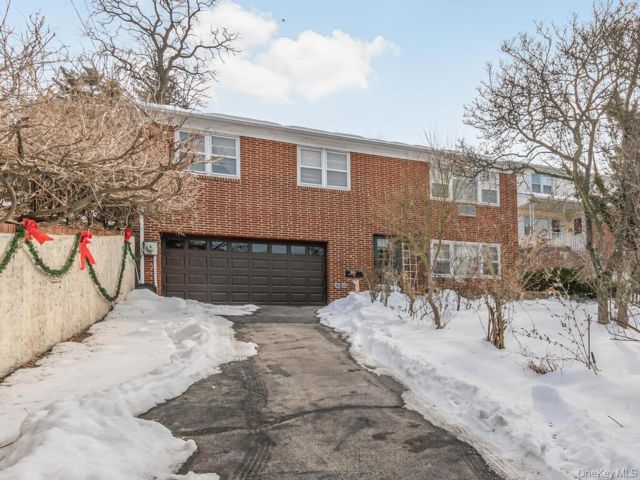[Yonkers Real Estate, listing number 7253926]