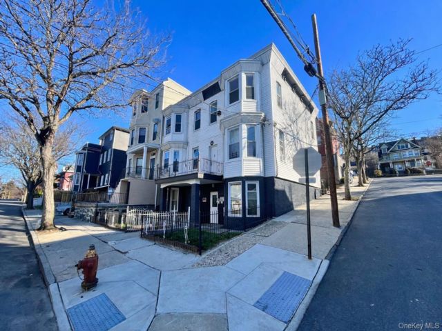 [Yonkers Real Estate, listing number 7254358]