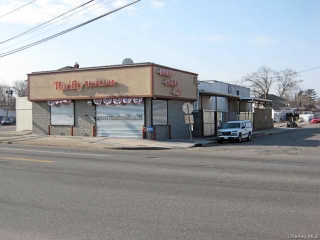 Studio,  0.00 BTH &nbsp;House style home in Uniondale