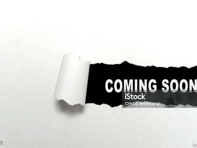 Studio,  0.00 BTH &nbsp;Commercial style home in Forest Hills