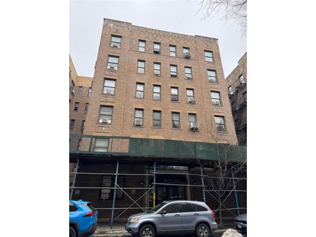 [Parkchester Real Estate, listing number 7255419]
