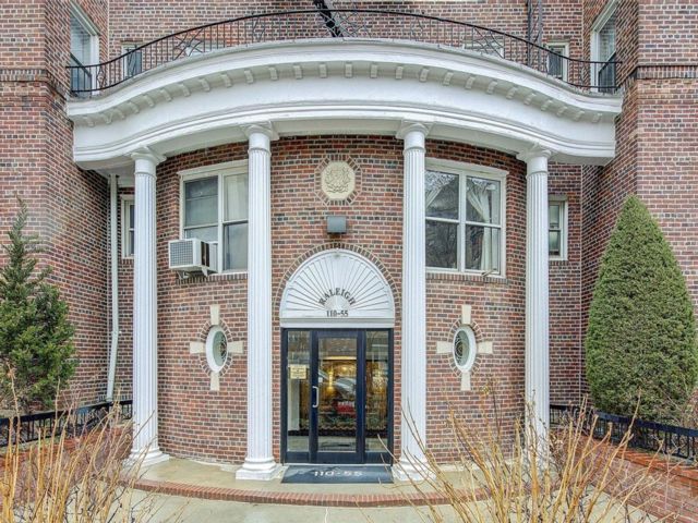 [Forest Hills Real Estate, listing number 7255810]