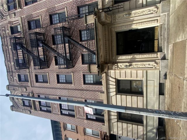  2 BR,  1.00 BTH &nbsp;Other style home in Clinton Hill