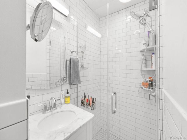  1 BR,  1.00 BTH &nbsp;House style home in New York (manhattan)