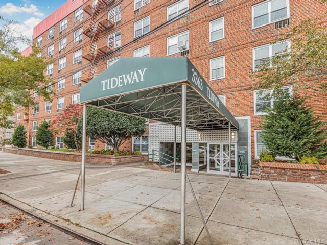 [Kingsbridge Real Estate, listing number 7256321]