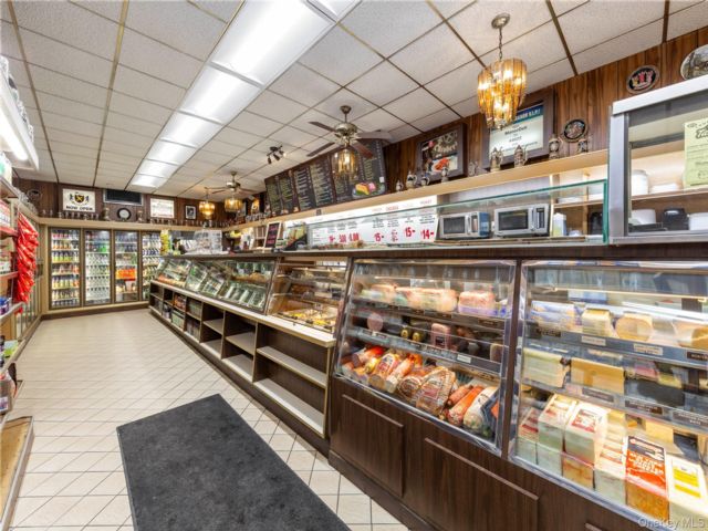 [Woodhaven Real Estate, listing number 7256455]