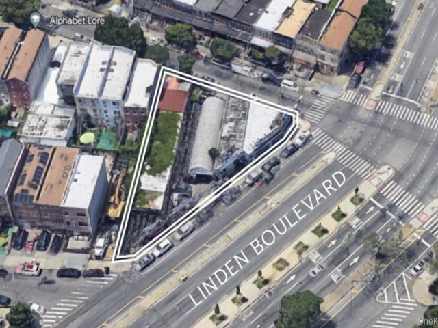 Studio,  0.00 BTH &nbsp;House style home in East New York