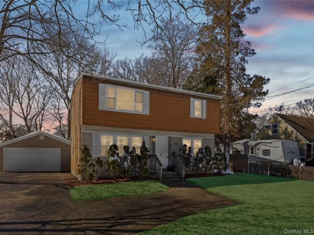 [Centereach Real Estate, listing number 7256727]