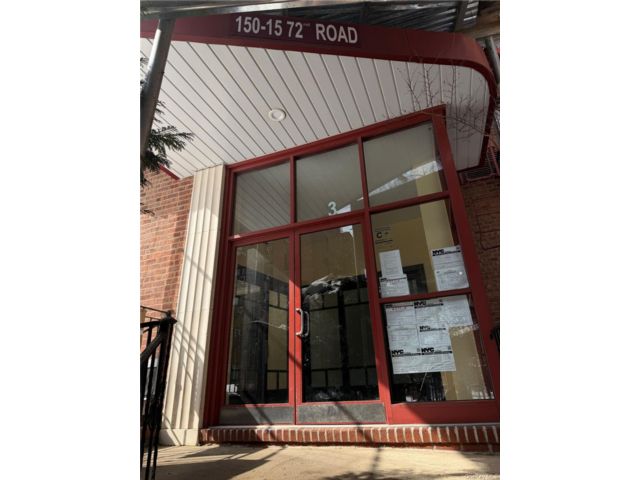  1 BR,  1.00 BTH &nbsp;Other style home in Flushing