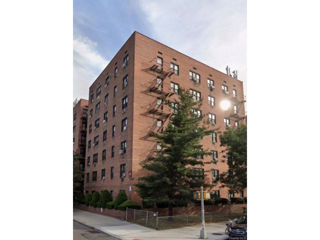  1 BR,  1.00 BTH &nbsp;Other style home in Corona