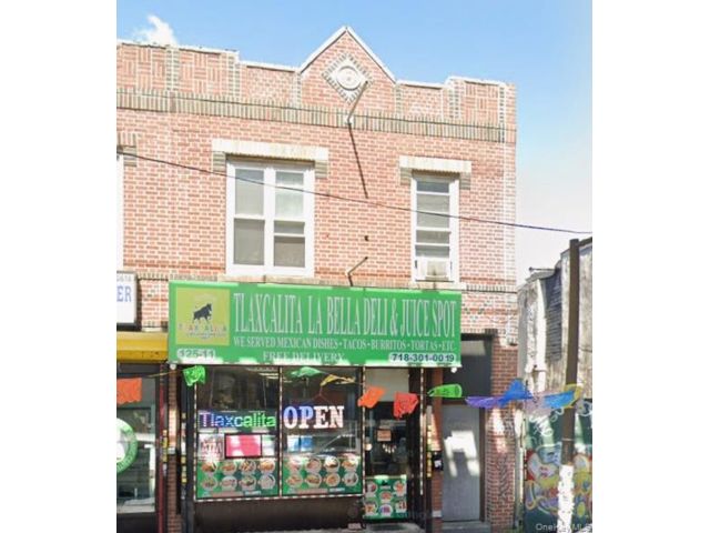 Studio,  0.00 BTH &nbsp;Commercial style home in Richmond Hill