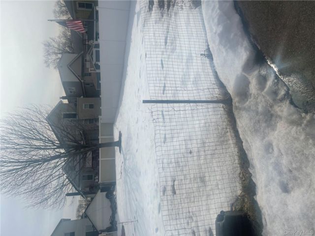 [Howard Beach Real Estate, listing number 7257635]