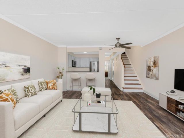  2 BR,  2.00 BTH &nbsp;Condo style home in Cornell