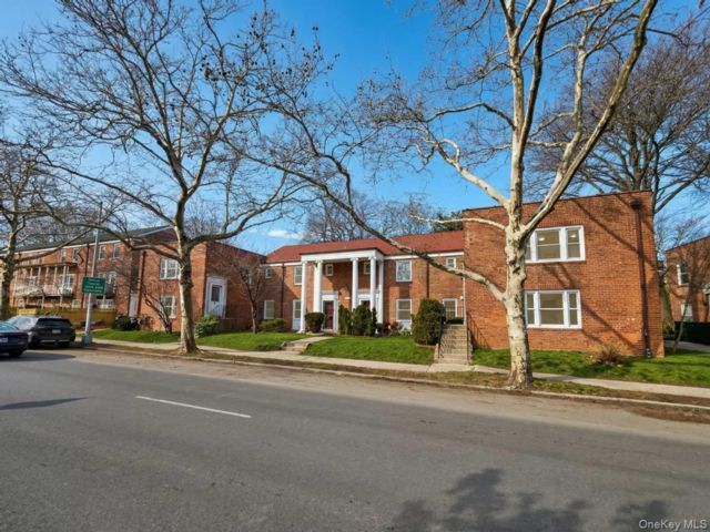  1 BR,  1.00 BTH &nbsp;Garden style home in Briarwood