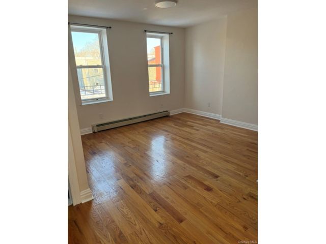  2 BR,  1.00 BTH &nbsp;Other style home in Cypress Hills