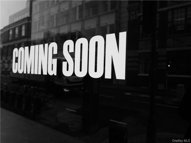  3 BR,  2.00 BTH &nbsp;A-frame style home in Springfield Gardens