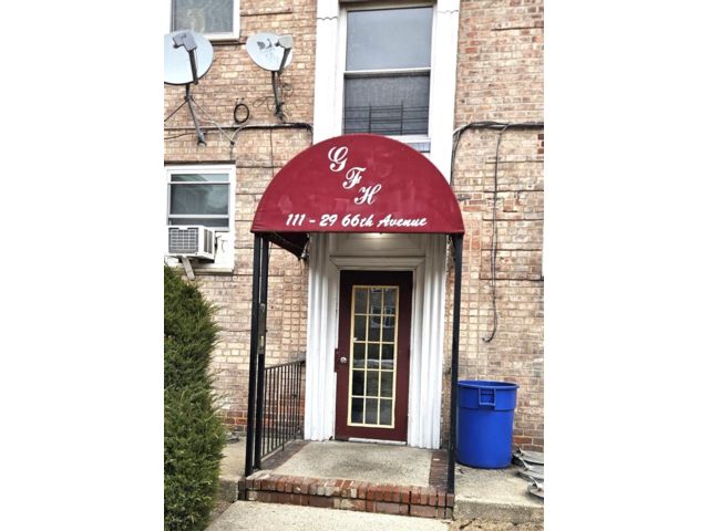  2 BR,  1.00 BTH &nbsp;Other style home in Forest Hills