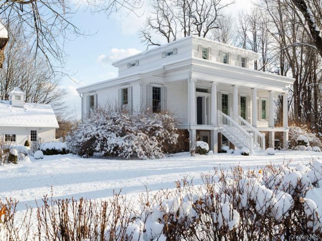  4 BR,  4.00 BTH &nbsp;Other style home in Stone Ridge