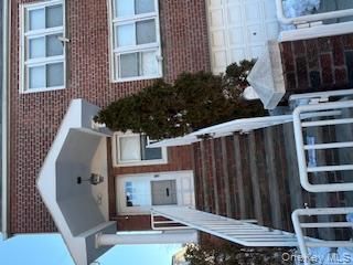 3 BR,  1.00 BTH &nbsp;Other style home in Ozone Park