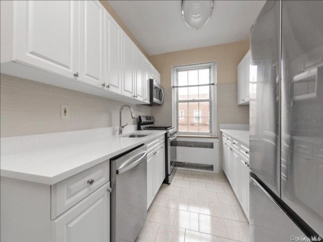  1 BR,  1.00 BTH &nbsp;Other style home in Jamaica Estates