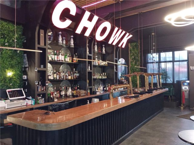 Studio,  0.00 BTH &nbsp;House style home in Woodside