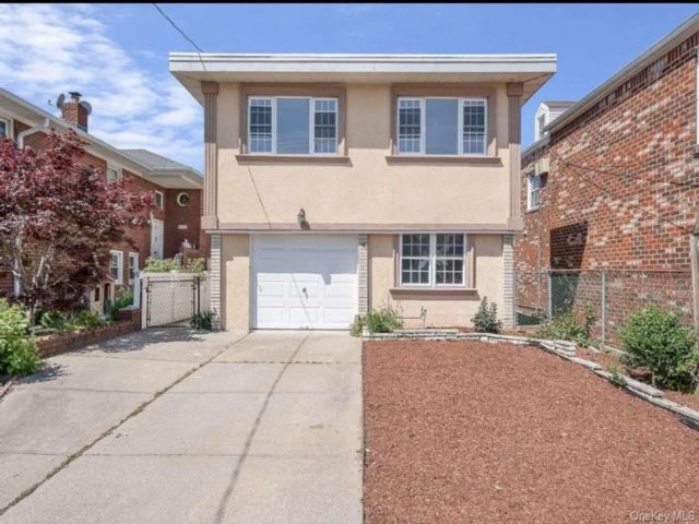 [Howard Beach Real Estate, listing number 7258806]