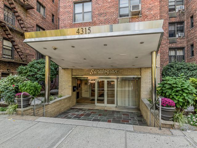 [Woodlawn Real Estate, listing number 7258923]
