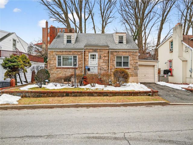 [Yonkers Real Estate, listing number 7259179]
