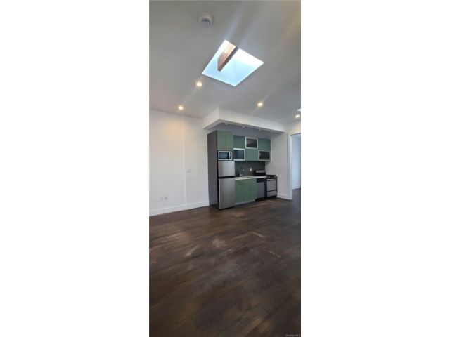  3 BR,  1.00 BTH &nbsp;House style home in Bedford Stuyvesant