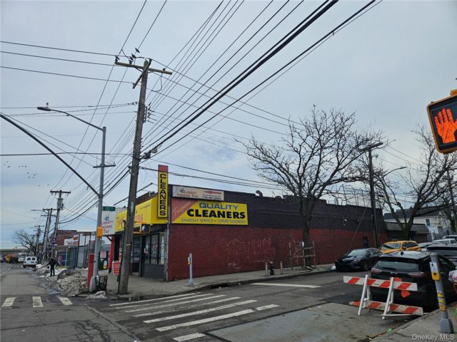 [PHOTO]