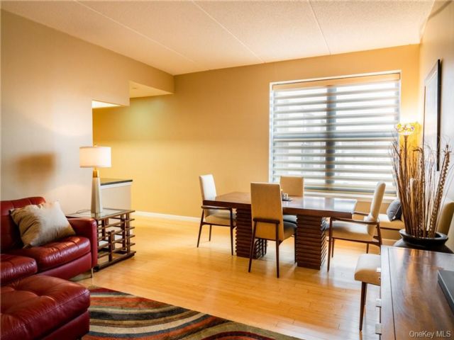  2 BR,  2.00 BTH &nbsp;Other style home in Melcourt