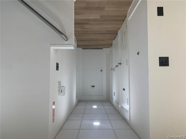 Studio,  0.00 BTH &nbsp;House style home in Oyster Bay