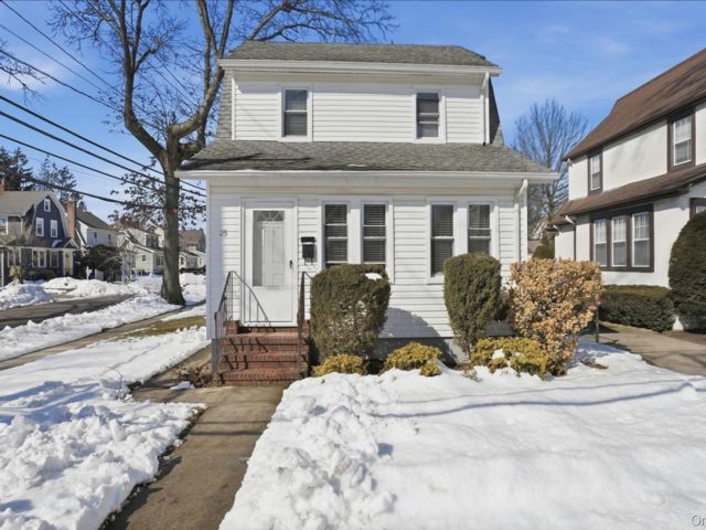 [Floral Park Real Estate, listing number 7260567]