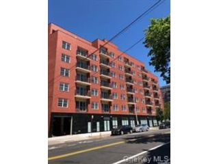  1 BR,  1.00 BTH &nbsp;Other style home in Fresh Meadows