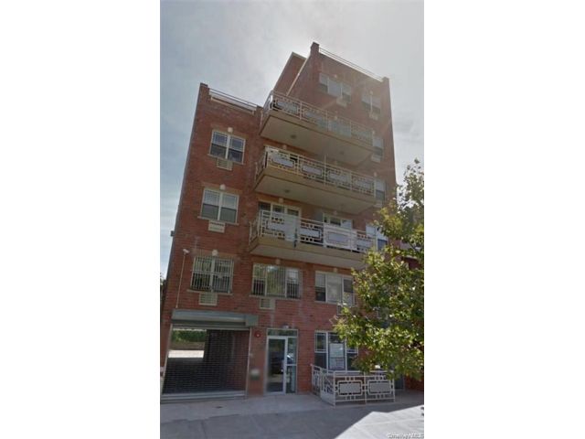  1 BR,  1.00 BTH &nbsp;Other style home in Woodside