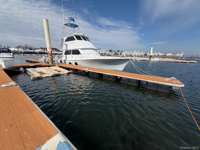 Studio,  0.00 BTH &nbsp;Other style home in City Island